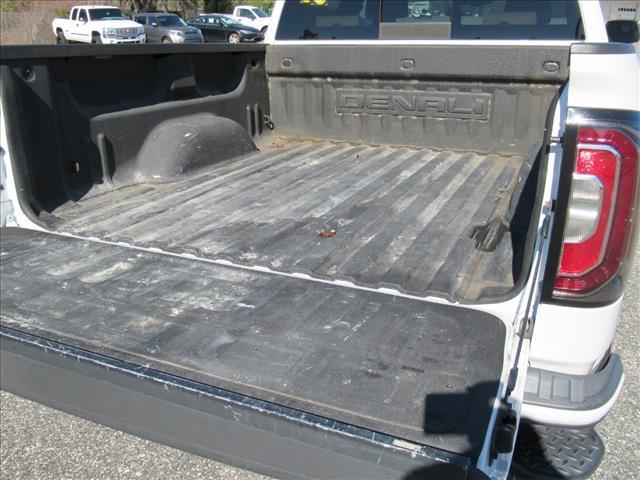 used 2018 GMC Sierra 1500 car, priced at $34,980