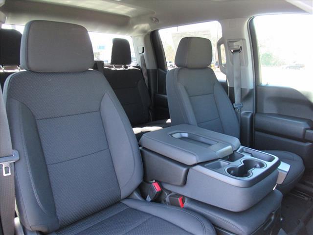 new 2026 GMC Sierra 1500 car, priced at $40,285