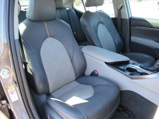 used 2018 Toyota Camry car, priced at $17,662