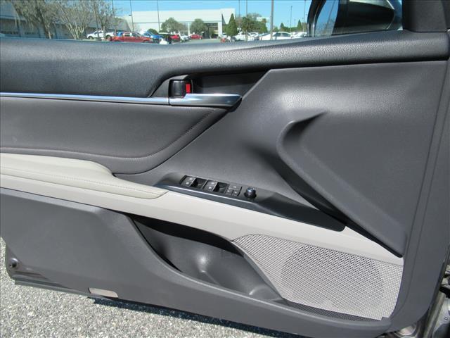 used 2018 Toyota Camry car, priced at $17,662