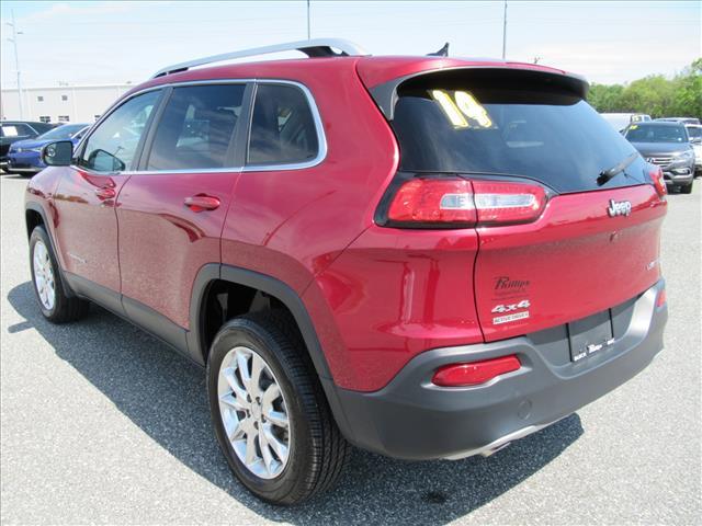 used 2014 Jeep Cherokee car, priced at $8,316