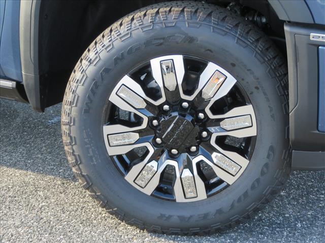 new 2026 GMC Sierra 2500 car, priced at $81,340