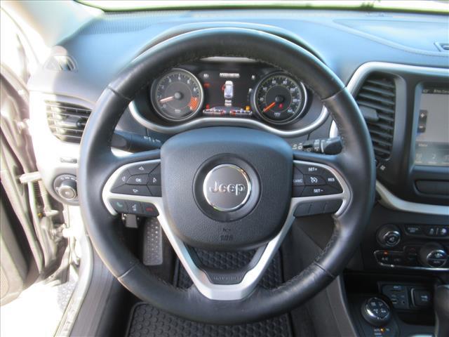 used 2015 Jeep Cherokee car, priced at $10,488