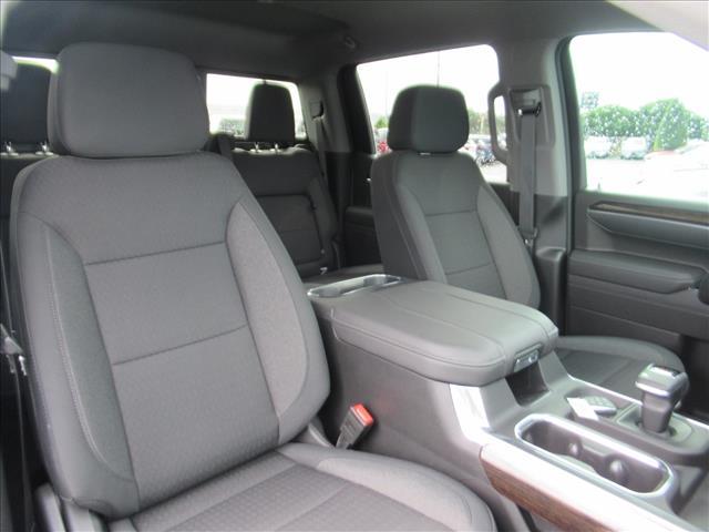 new 2025 GMC Sierra 1500 car, priced at $55,640