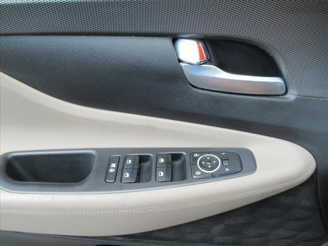 used 2019 Hyundai Santa Fe car, priced at $11,855