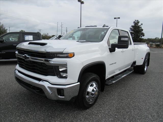 used 2024 Chevrolet Silverado 3500 car, priced at $62,980