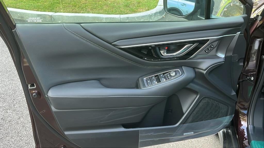 new 2025 Subaru Outback car