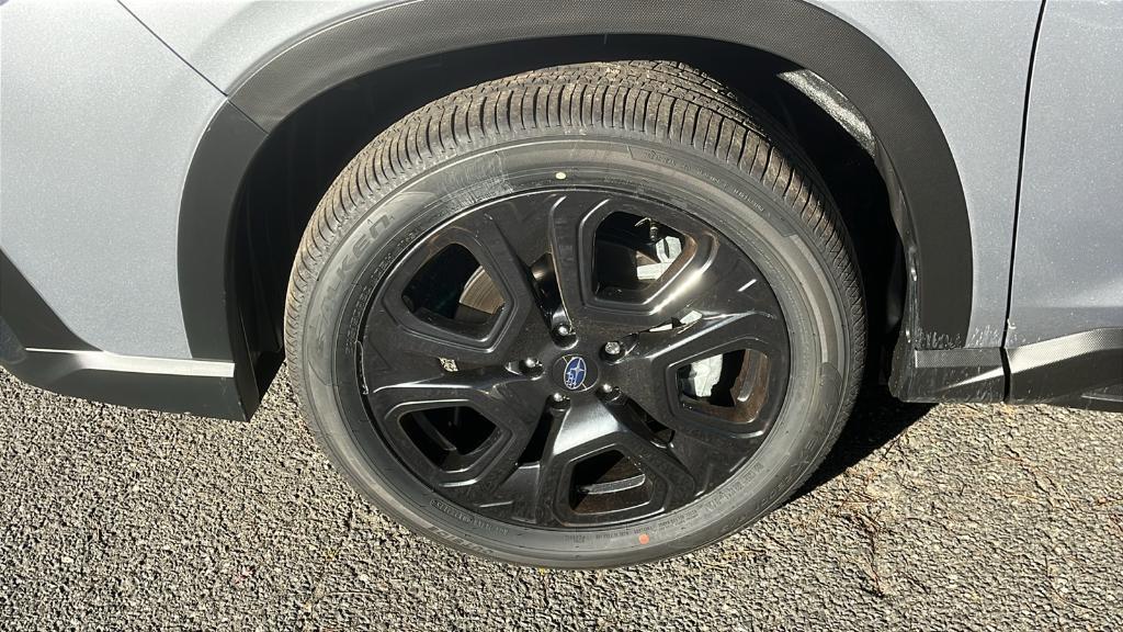 new 2025 Subaru Ascent car, priced at $54,297