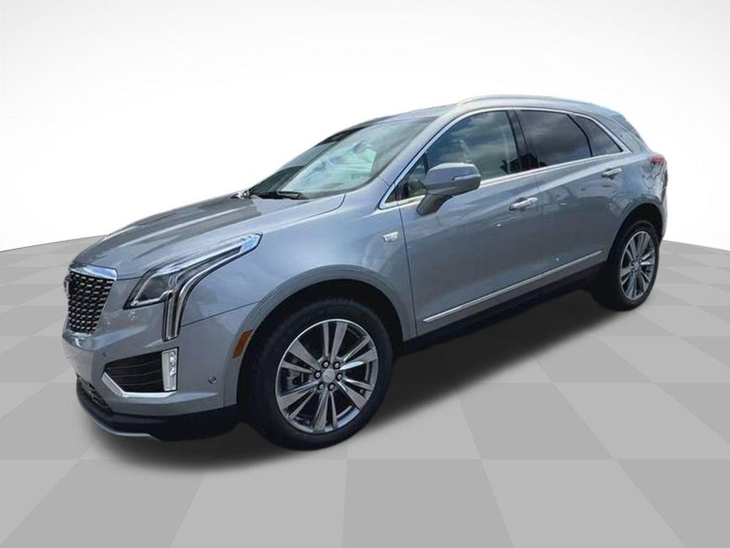 new 2025 Cadillac XT5 car, priced at $55,365