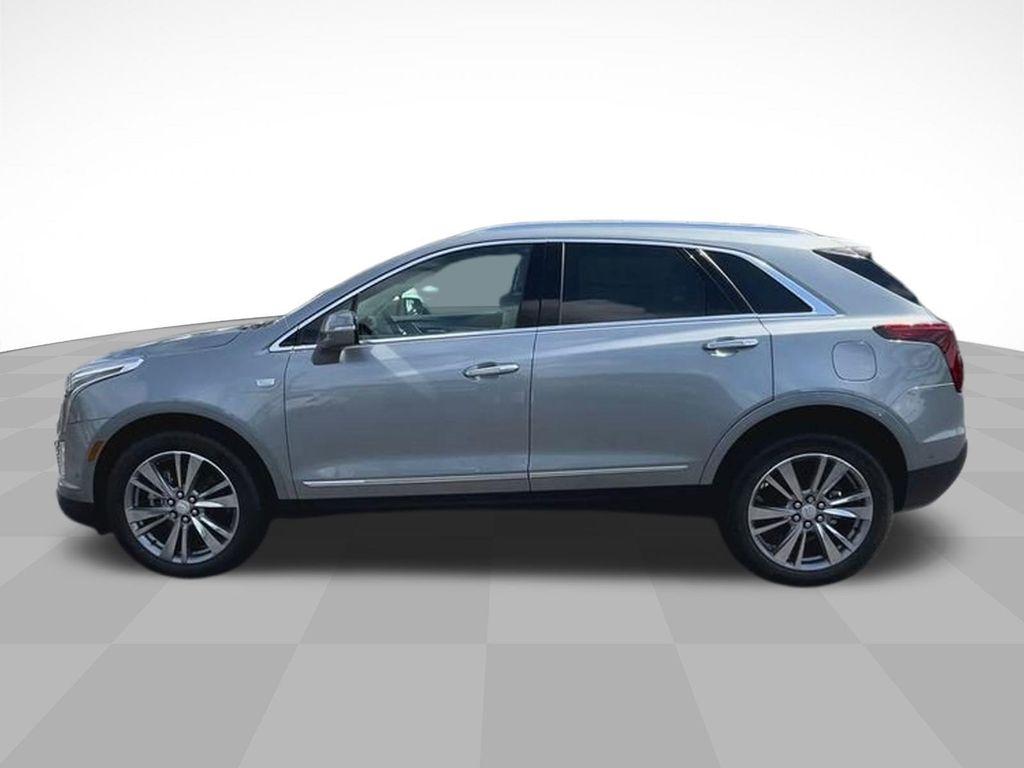 new 2025 Cadillac XT5 car, priced at $55,365