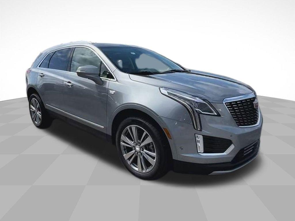 new 2025 Cadillac XT5 car, priced at $55,365