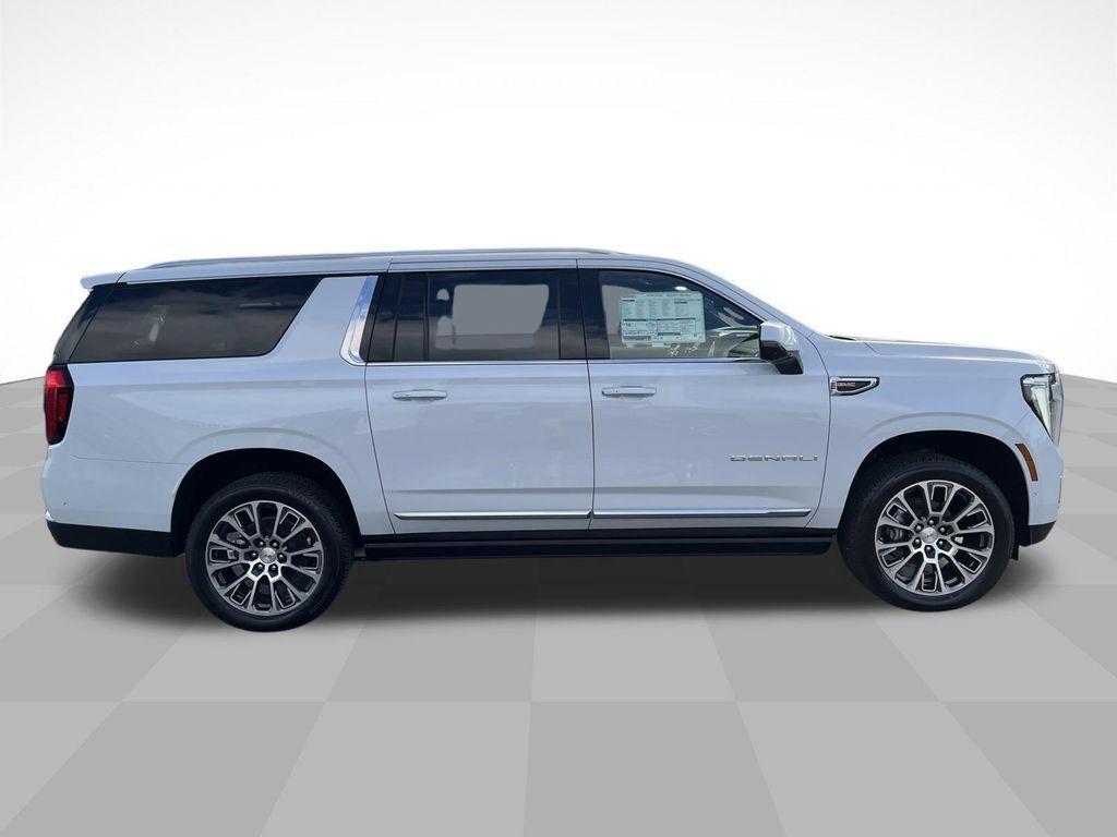new 2026 GMC Yukon XL car, priced at $95,560