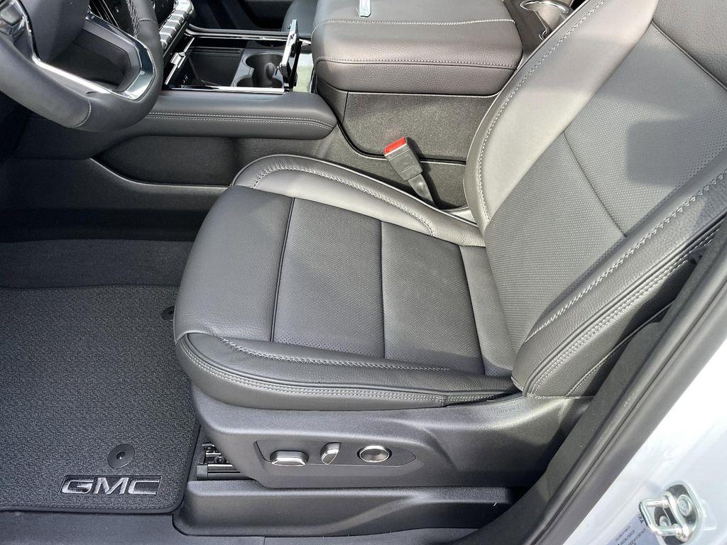 new 2026 GMC Yukon XL car, priced at $95,560