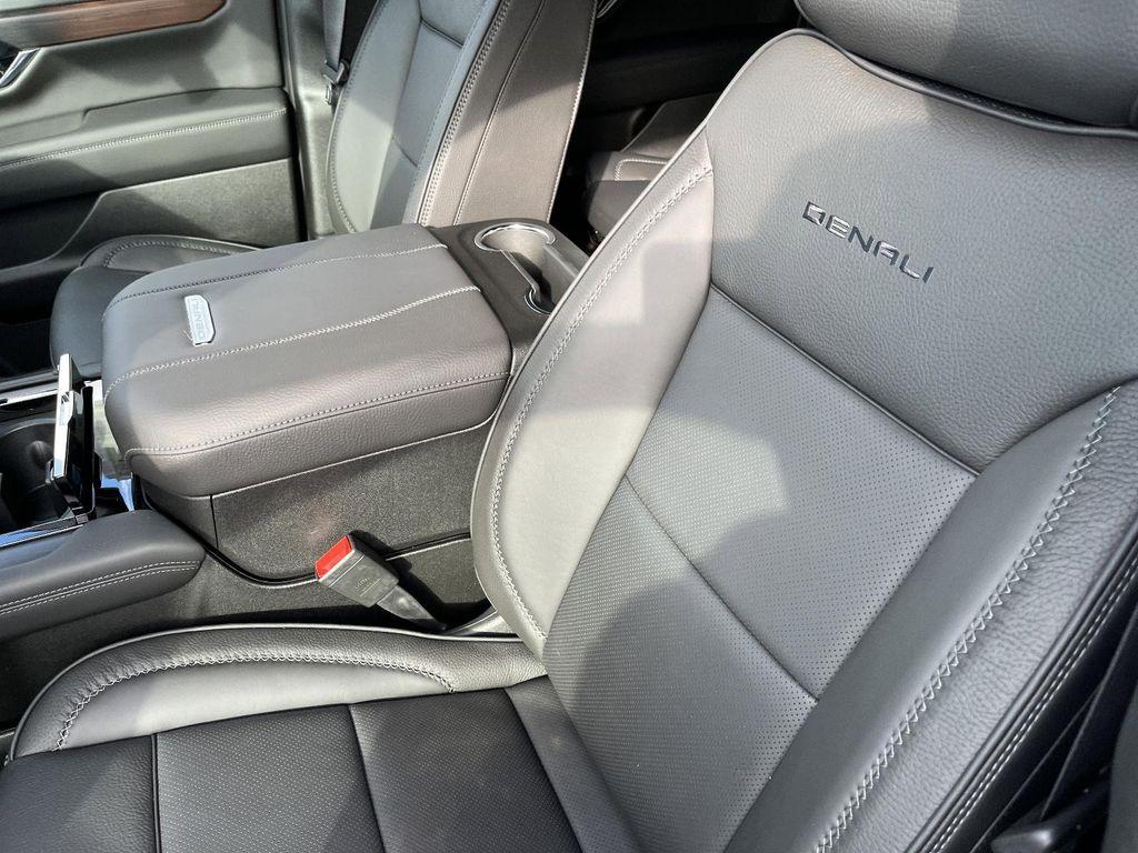 new 2026 GMC Yukon XL car, priced at $95,560