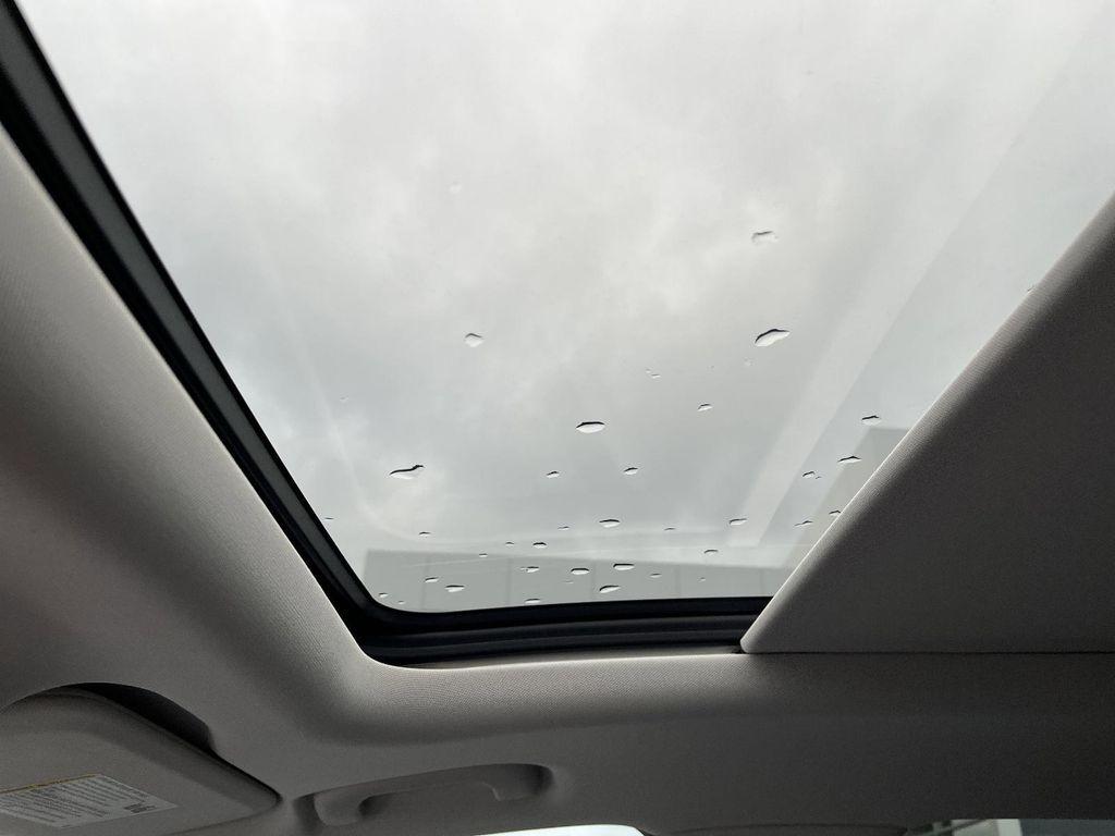 used 2025 Buick Envision car, priced at $33,990