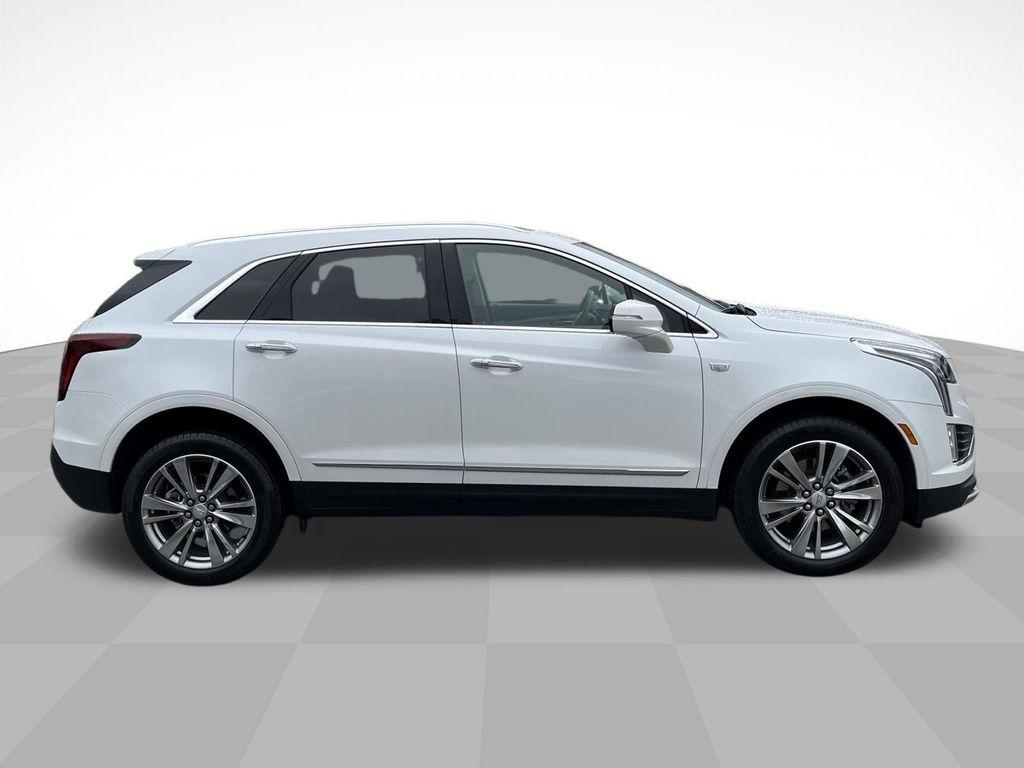 used 2023 Cadillac XT5 car, priced at $32,990