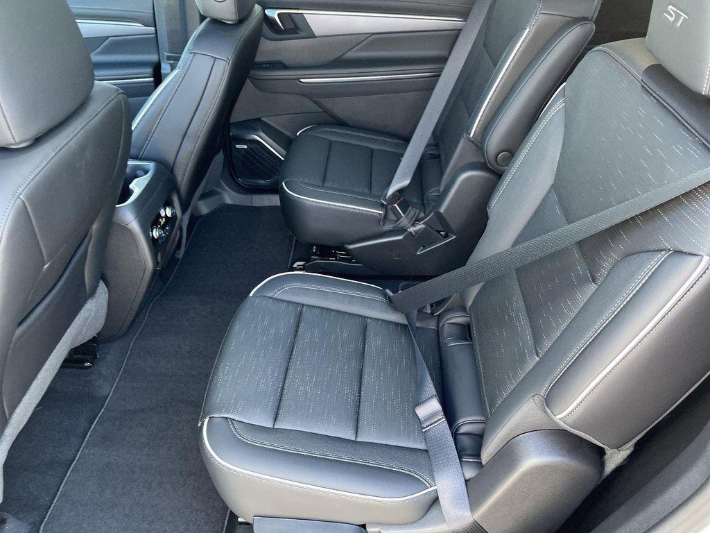 new 2026 Buick Enclave car, priced at $50,310