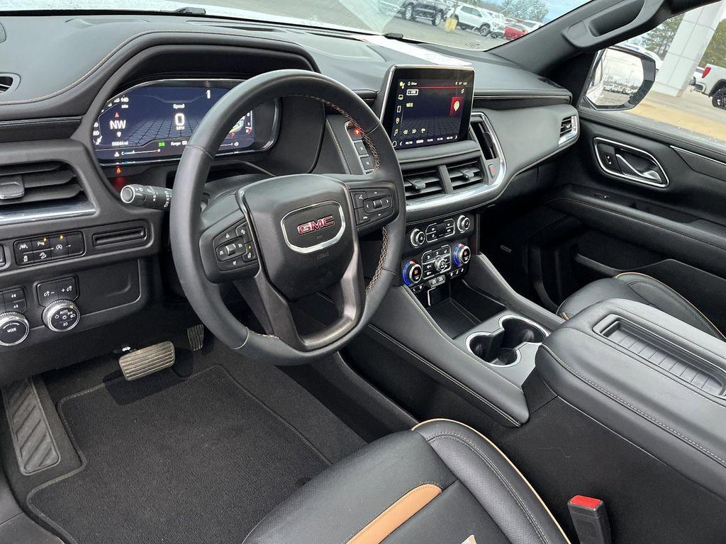 used 2023 GMC Yukon car, priced at $65,990