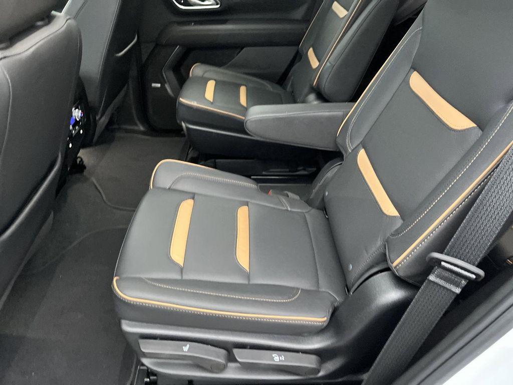 used 2023 GMC Yukon car, priced at $65,990