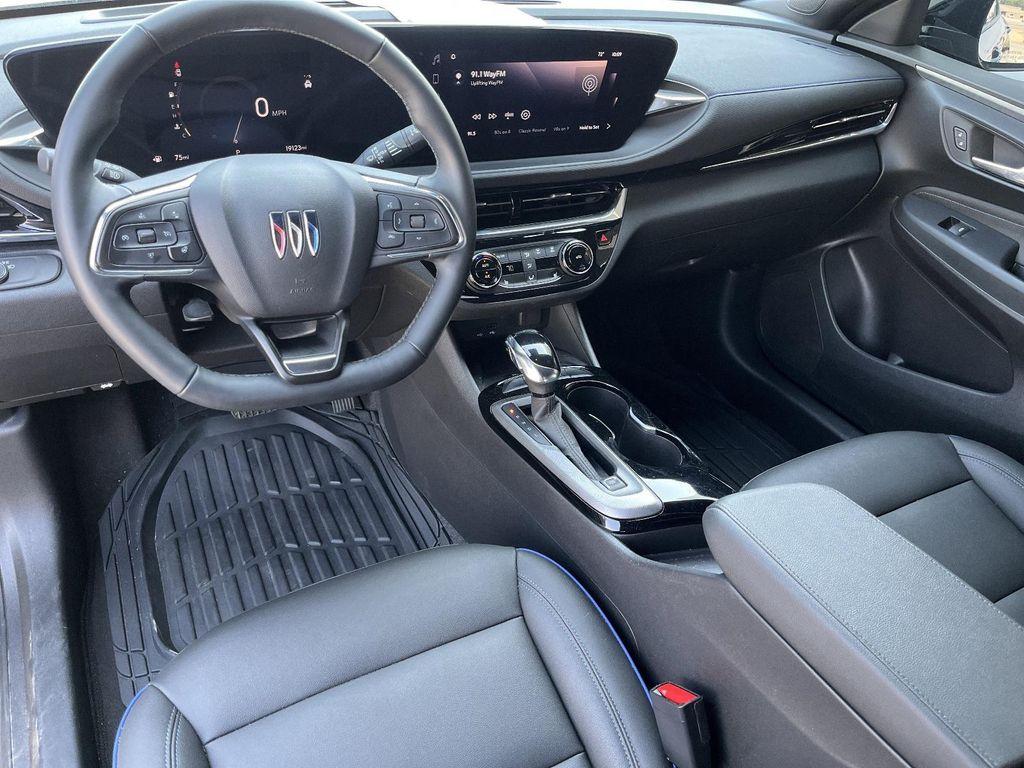used 2025 Buick Envista car, priced at $25,857