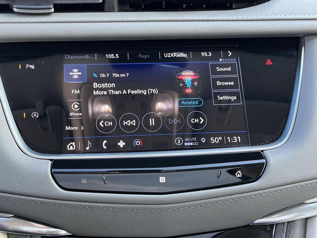 used 2021 Cadillac XT5 car, priced at $30,990