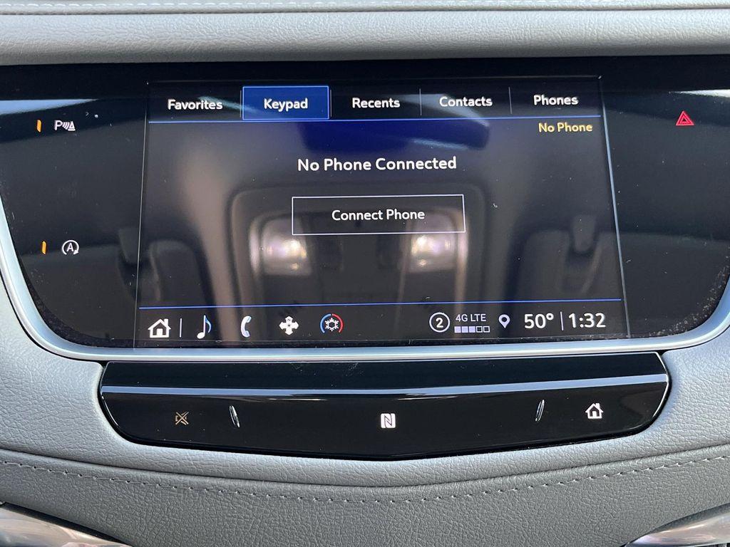 used 2021 Cadillac XT5 car, priced at $30,990