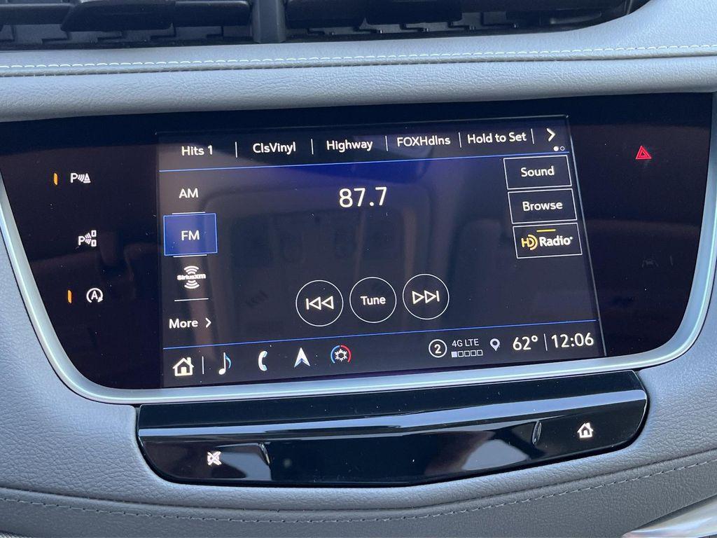 new 2026 Cadillac XT5 car, priced at $60,695