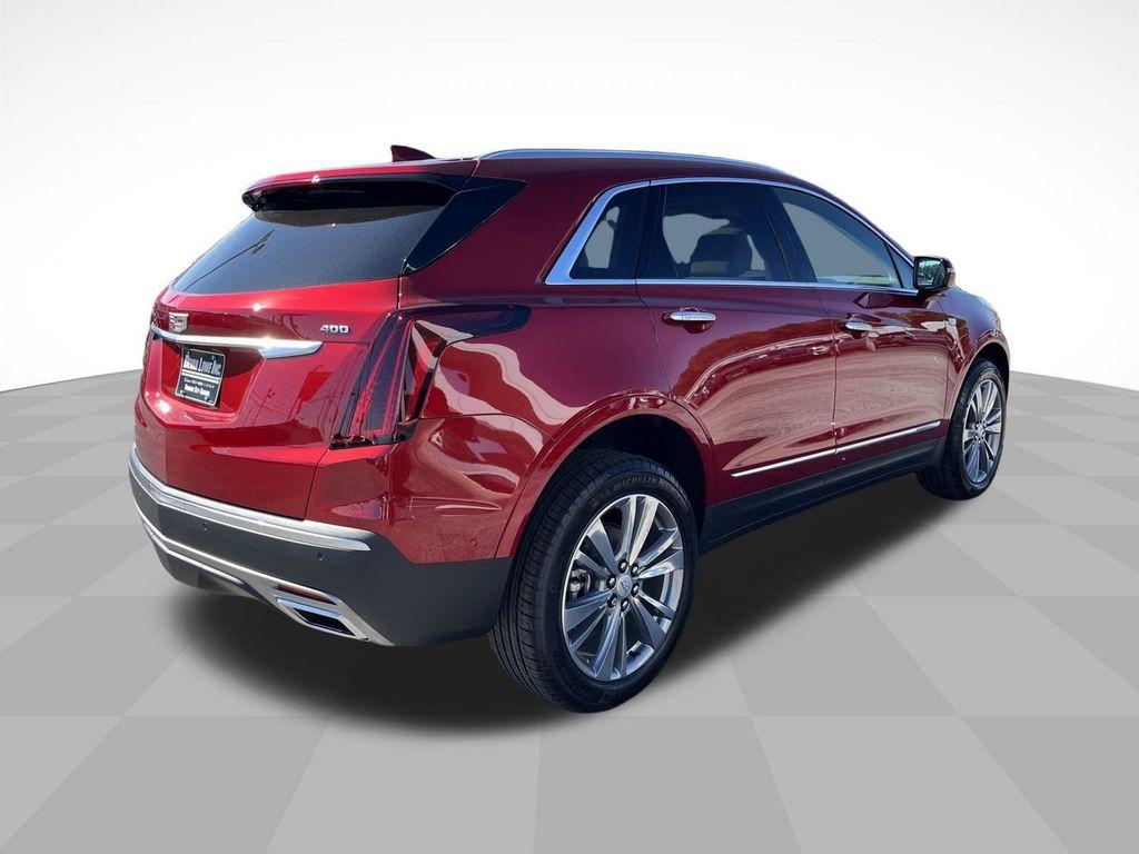 new 2026 Cadillac XT5 car, priced at $60,695