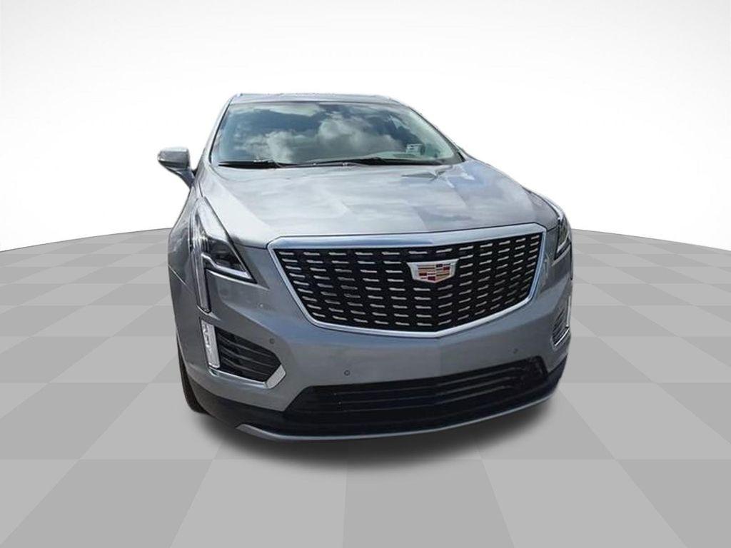 new 2025 Cadillac XT5 car, priced at $53,065