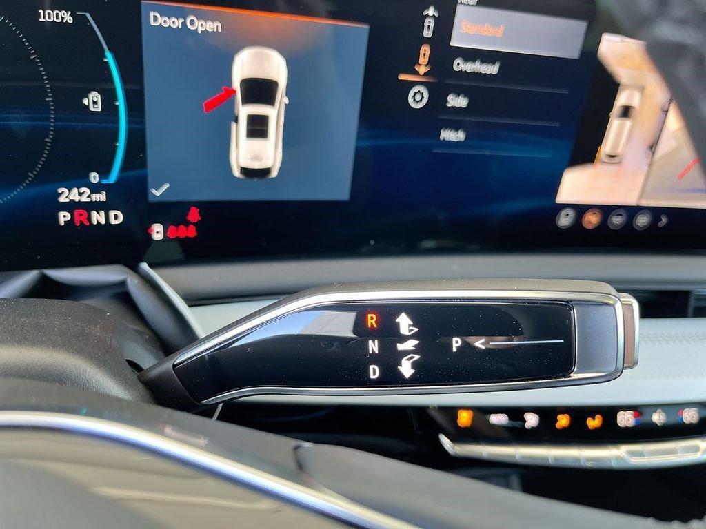 new 2025 Cadillac OPTIQ car, priced at $55,195