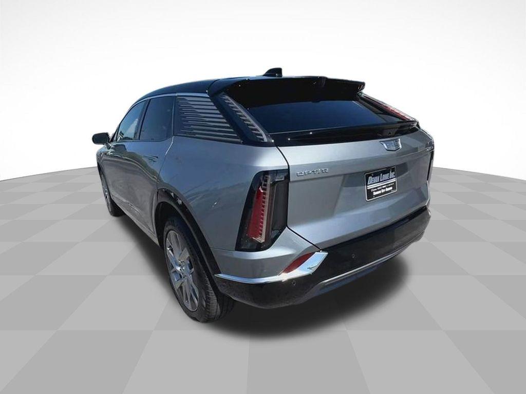 new 2025 Cadillac OPTIQ car, priced at $55,195