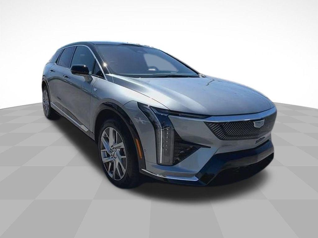 new 2025 Cadillac OPTIQ car, priced at $55,195