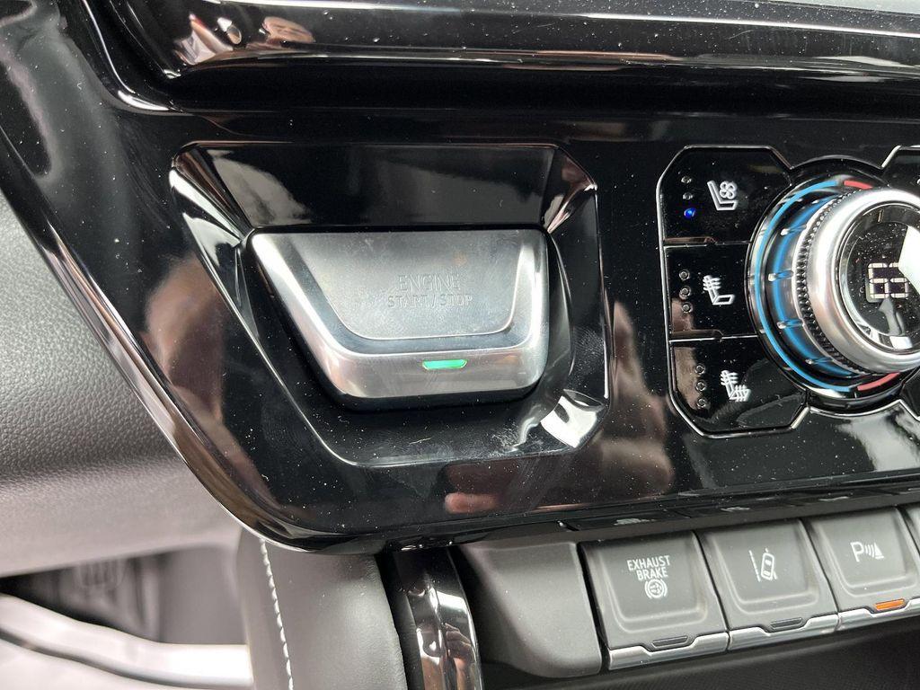 new 2026 GMC Sierra 2500 car, priced at $92,025