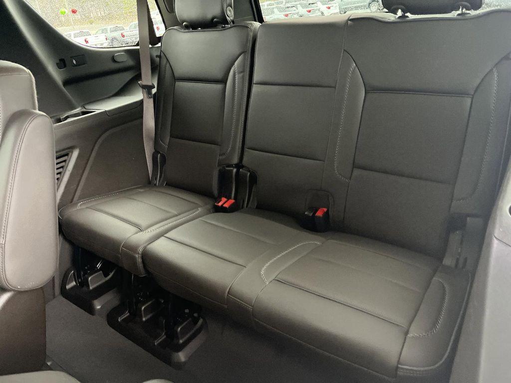 used 2024 GMC Yukon car, priced at $71,990