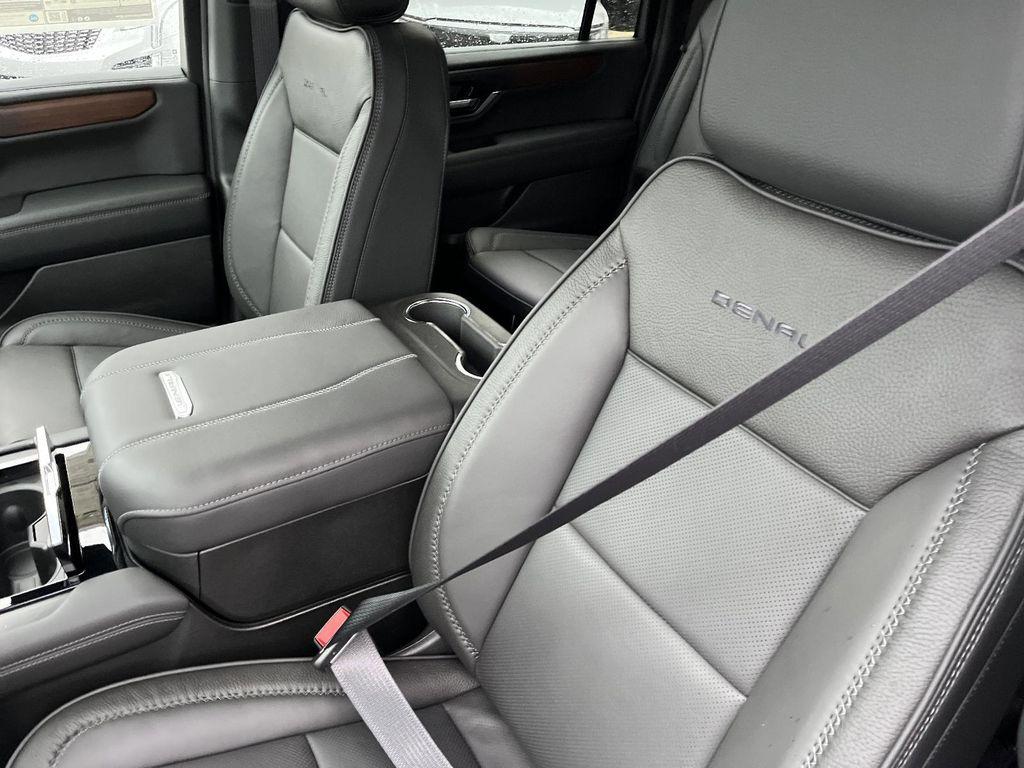 new 2026 GMC Yukon XL car