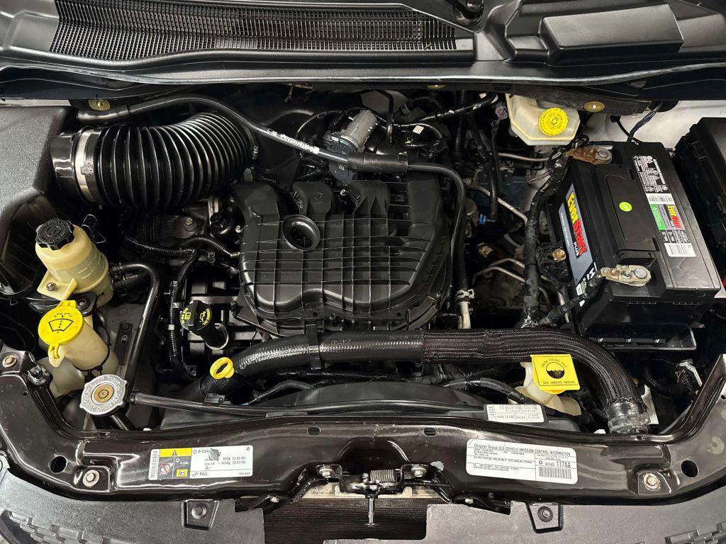 used 2015 Dodge Grand Caravan car, priced at $5,999