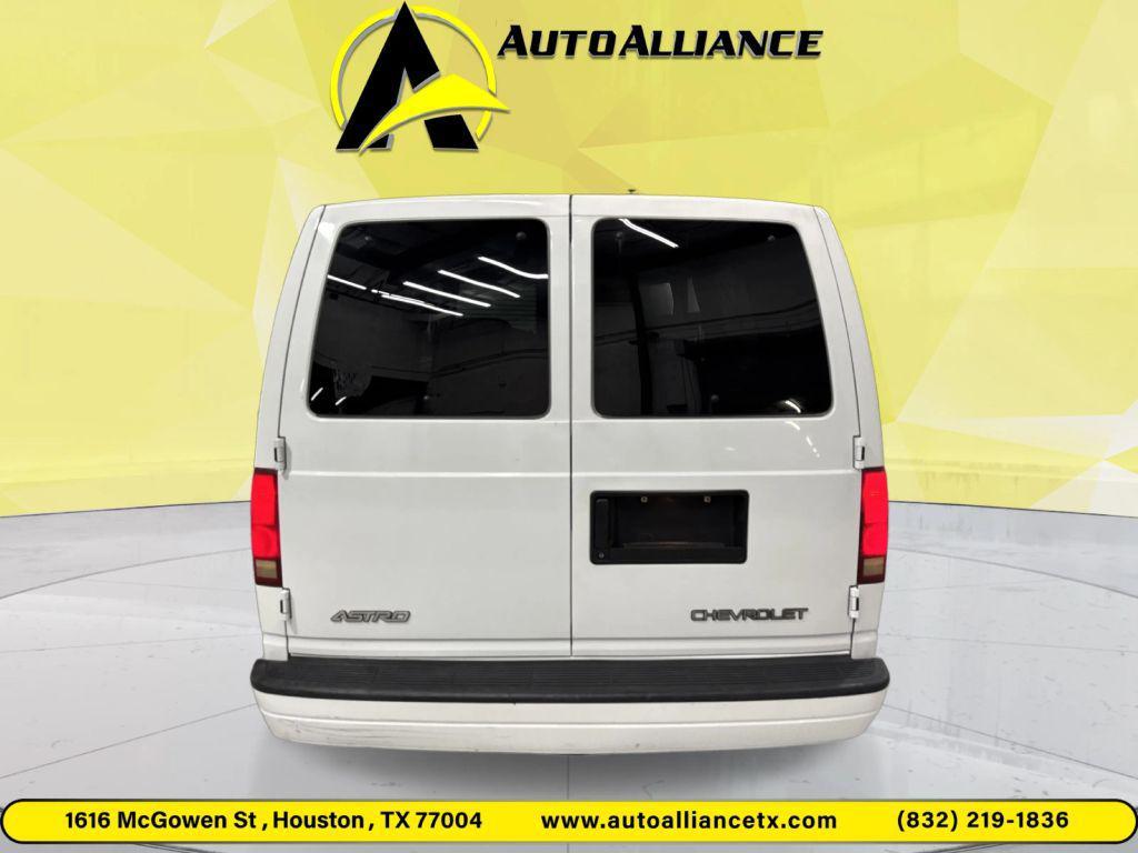used 2000 Chevrolet Astro car, priced at $7,991