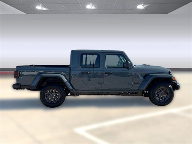 new 2026 Jeep Gladiator car, priced at $44,991