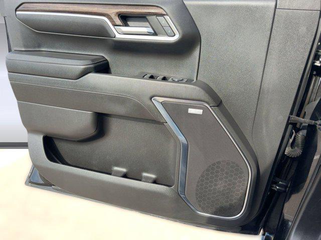 used 2023 GMC Sierra 1500 car, priced at $34,777