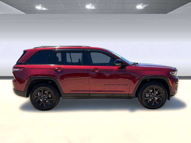 used 2024 Jeep Grand Cherokee car, priced at $35,224
