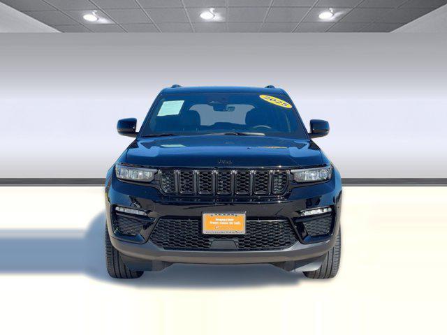used 2025 Jeep Grand Cherokee car, priced at $35,999