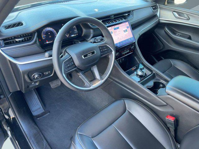 used 2025 Jeep Grand Cherokee car, priced at $35,999