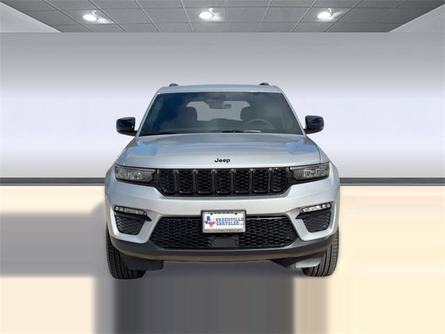 new 2025 Jeep Grand Cherokee car, priced at $42,741