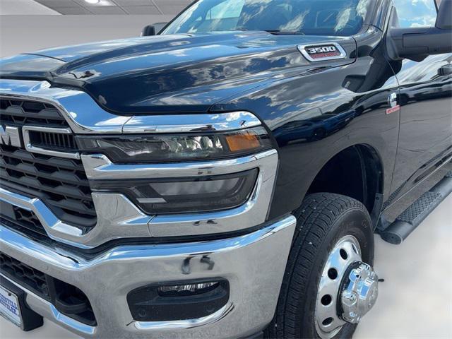 new 2025 Ram 3500 car, priced at $77,993