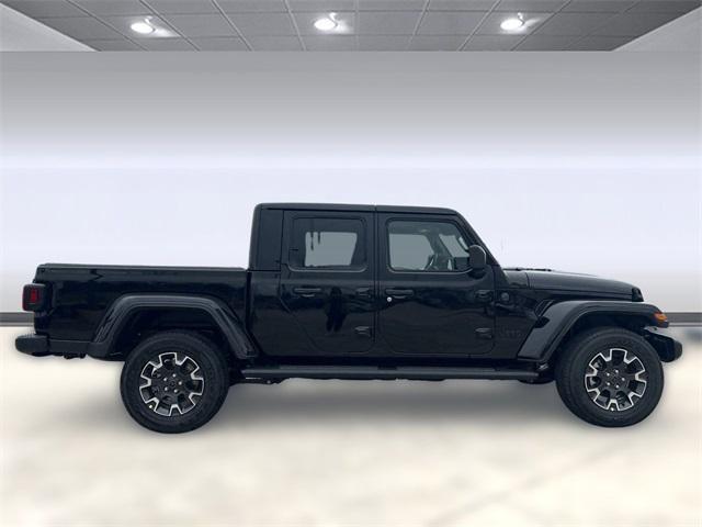 new 2025 Jeep Gladiator car, priced at $45,732