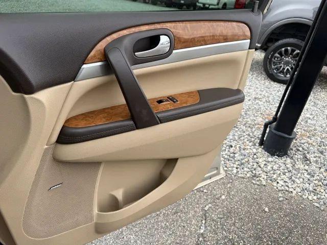 used 2008 Buick Enclave car, priced at $10,950