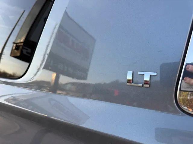 used 2019 Chevrolet Suburban car, priced at $18,714