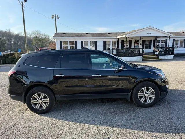 used 2015 Chevrolet Traverse car, priced at $10,950