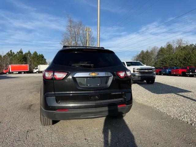 used 2015 Chevrolet Traverse car, priced at $10,950