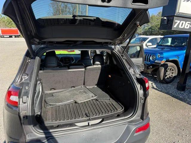 used 2014 Jeep Cherokee car, priced at $10,380